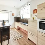 Sandro Apartman