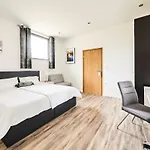 Sandro Apartman Vilanija