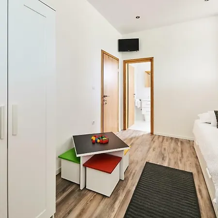 Apartamento Sandro Vilanija