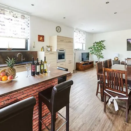 Apartamento Sandro Vilanija